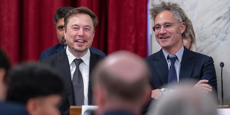 Musk Tegaskan Akan Terus Menjadi CEO Tesla Sampai Tahun 2030