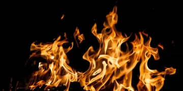 Bocah Bakar Pakaian Pedagang Pasar Pal Depok Tuai Reaksi Netizen Tentang Barak Militer
